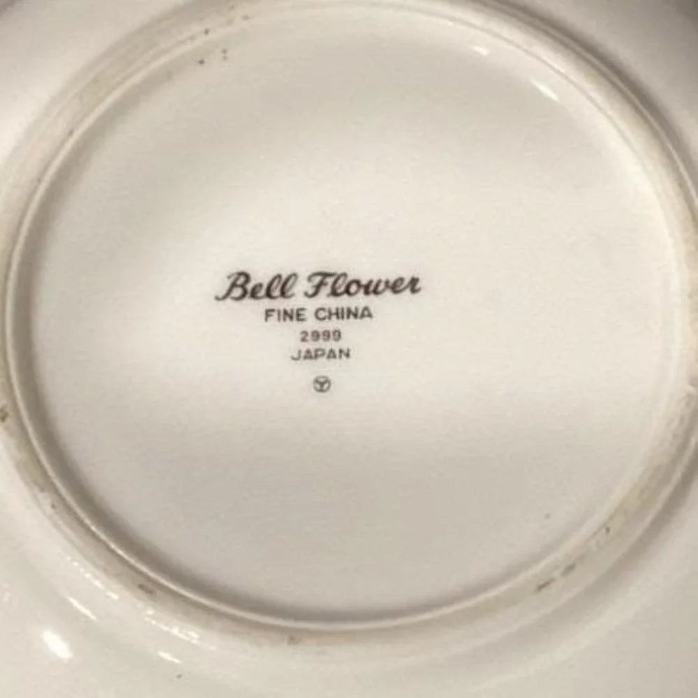 Bell Flower‎ Fine China, Set of 3 Saucers & 1 Cereal Bowl, Porcelain Tableware